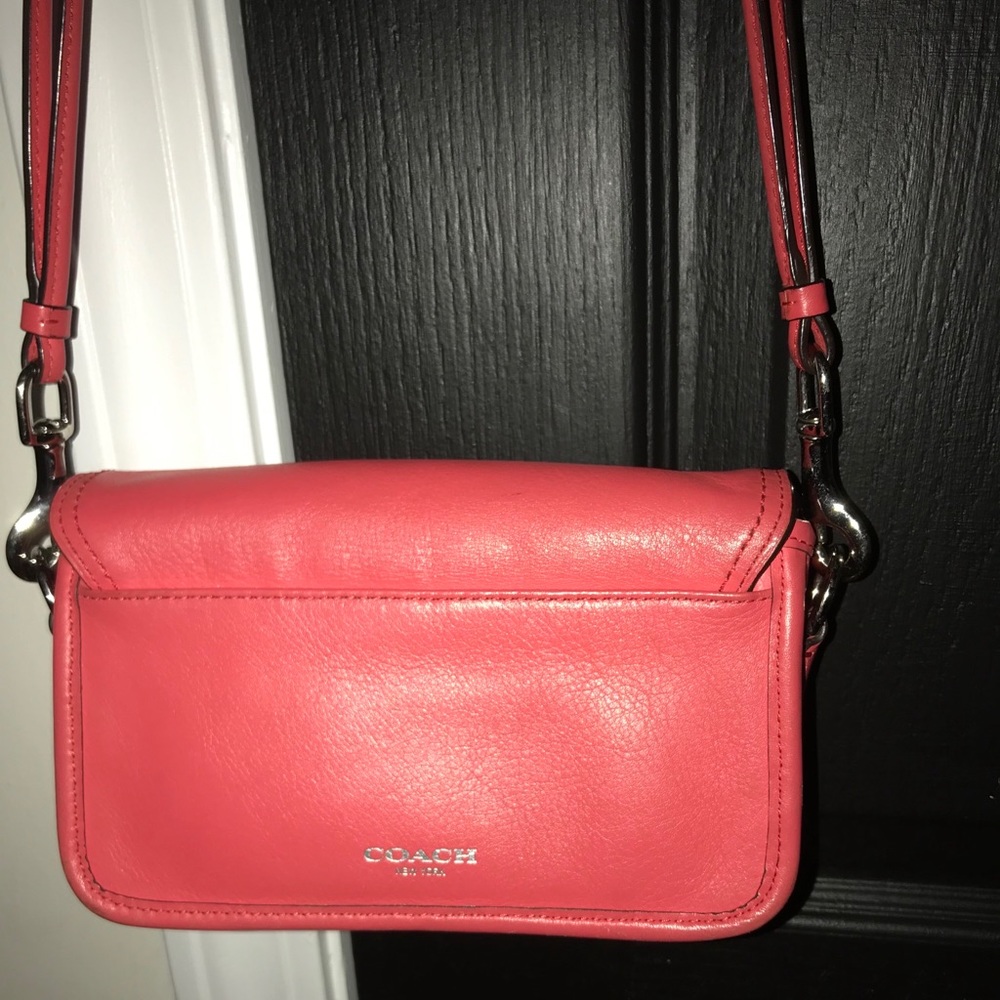 FREE JEANS/ COACH GENUINE LEATHER CROSSBODY